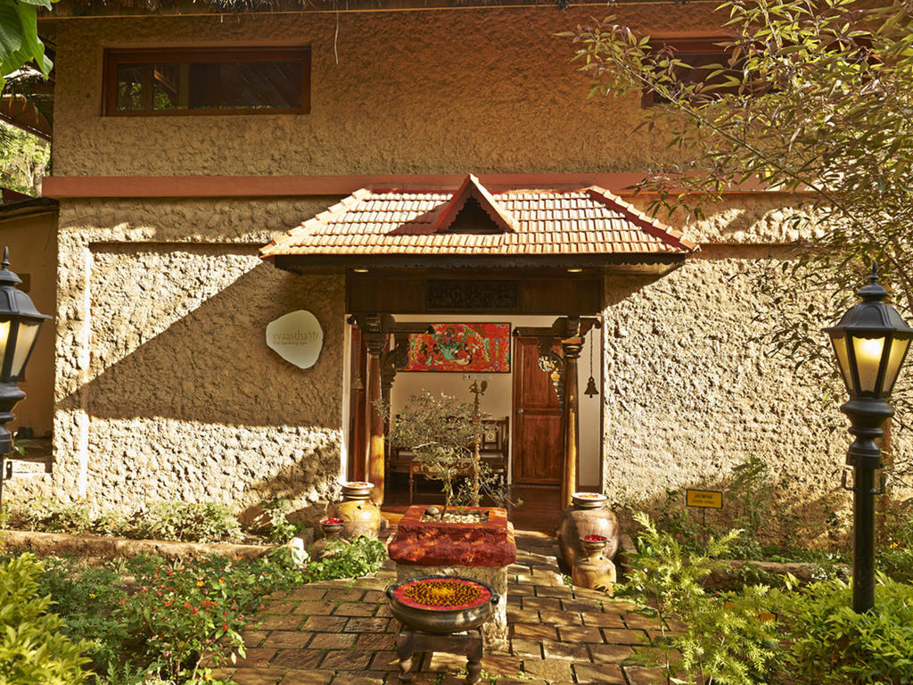 Club Mahindra Thekkady Hotel Luaran gambar